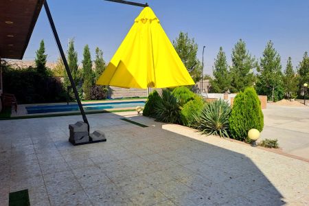اجاره ویلا استخردار در شیراز - گودگویم