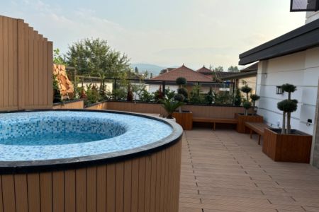 ویلا شیشه ایی استخردار در نوشهر - پنج خوابه