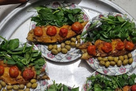 ویلا در جوار برکه در صومعه سرا - میانده