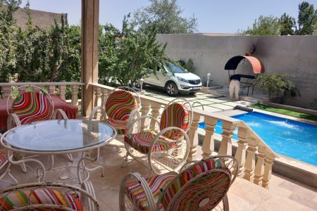 اجاره ویلا استخردار در چهارباغ - لشگرآباد