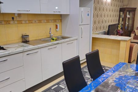 Suite with a small yard in Lahijan - Ground floor