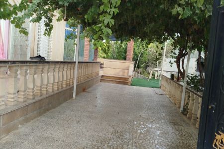 ویلا استخردار در ساوجبلاغ - عباس آباد بزرگ