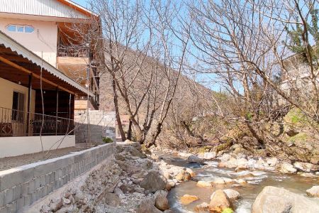 ویلا جنگلی کنار رودخانه در شالما ماسال