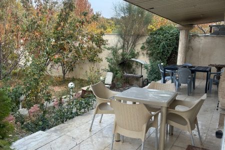 اجاره ویلا استخردار در چهارباغ - قاسم آباد گرجی