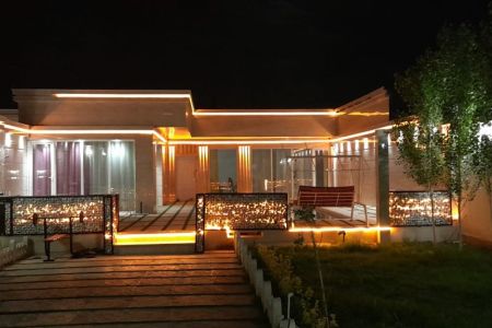 ویلا استخردار در چهارباغ