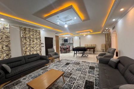 اجاره ویلا استخردار در چهارباغ - رامجین