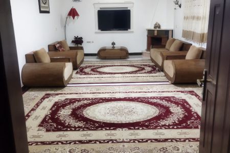 اجاره سوئیت حیاط دار در کمیجان - سمقاور