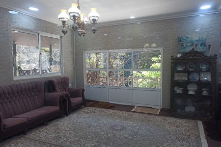 ویلا ایوان دار در زیرآب