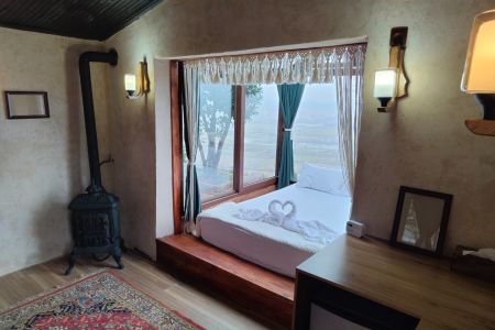 سوئیت شیشه ای در دل کوه - آبچالکی لنگرود