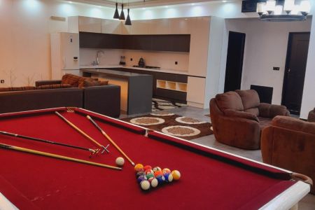 ویلا استخردار در کردان