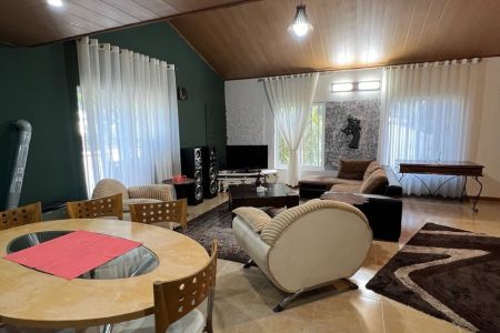 اجاره ویلا استخردار در محمودآباد - خشت سر
