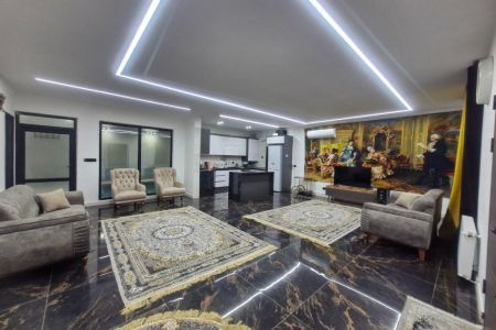 اجاره ویلا تریبلکس استخردار در متل قو