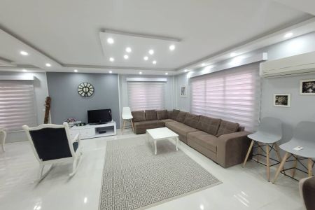 ویلا دوبلکس چهارخوابه در حاجی بکنده زیباکنار