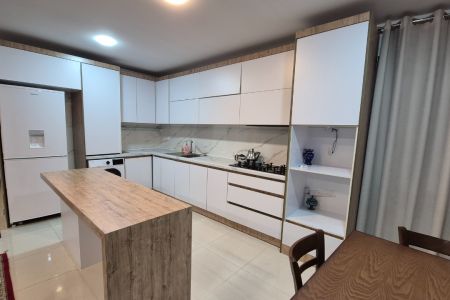 اجاره خانه ویلایی در سراوان - قاضیان