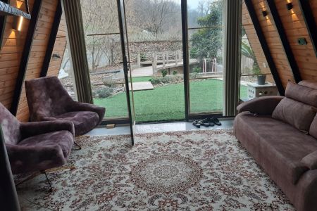 کلبه سوئیسی حیاط دار در گرگان - توسکستان