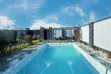 اجاره ویلا استخردار در چهارباغ - کهریزک