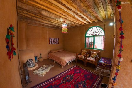 بومگردی در بوانات فارس - بادبر - اتاق آذر