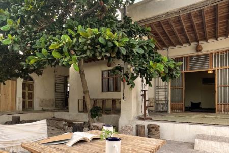 بوم گردی در هرمز - اتاق دنج