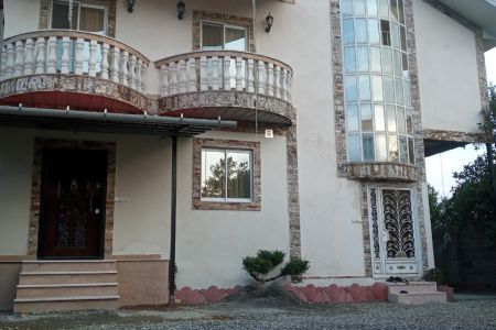 خانه ویلای حیاط دار رامسر - ساداتشهر - همکف