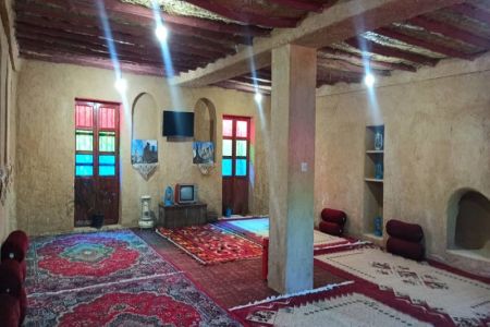 رزرو بوم گردی در بوشهر - چاوشی - اتاق ۶ دری