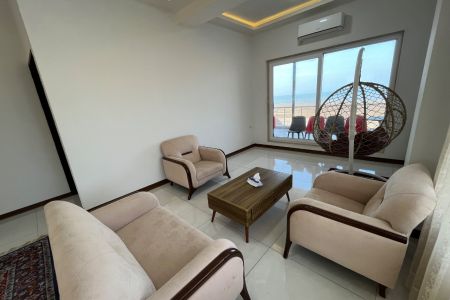 ویلا ساحلی در بندر انزلی رو به دریا - پلاک ۱