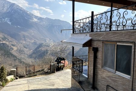 تأجير جناح مع تراس في اشكورات - ملاش - الطابق 2