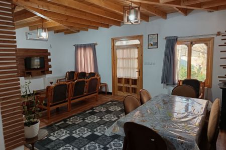 ویلا لب رودخانه در جاده اسالم