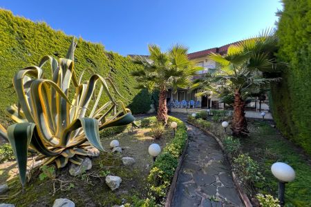 ویلا استخردار در درویش آباد سرخرود - ۴ خوابه