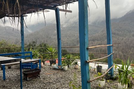 استئجار منزل ريفي في نشتارود