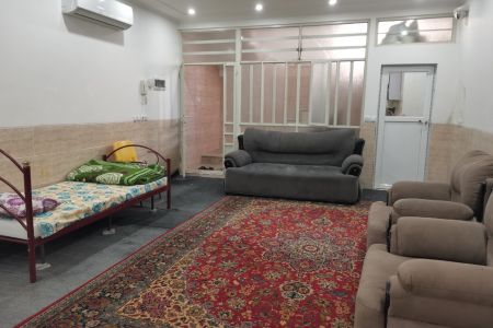 سوئیت در یزد - طبقه زیر همکف - واحد ۴