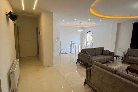 ویلای دوبلکس استخردار در انزلی - طالب آباد
