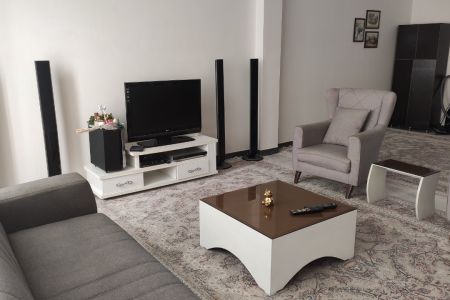 اجاره خانه ویلایی در لاهیجان - شرفشاده