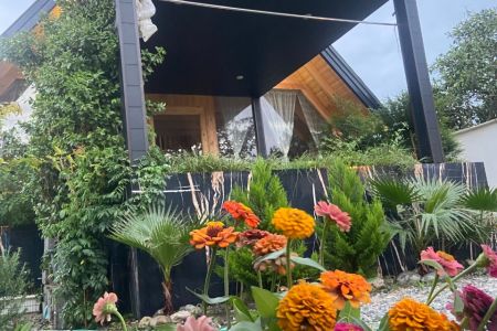 کلبه سوئیسی جکوزی دار در سادات شهر رامسر