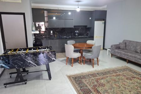 اجاره ویلا استخردار در چهارباغ - قاسم گرجی