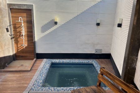 ویلا استخردار با جکوزی ۸ نفره در تهراندشت