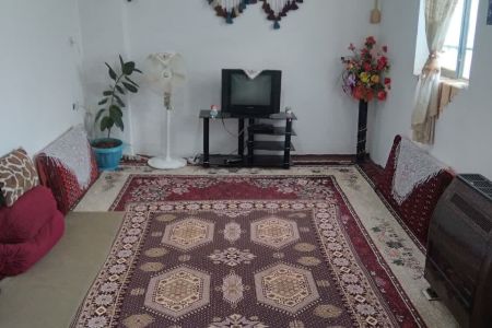 خانه روستایی در بسطام - ابر