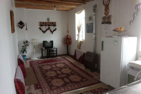 خانه روستایی در بسطام - ابر