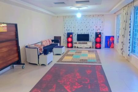 اجاره ویلا استخردار در چهارباغ - کهریزک