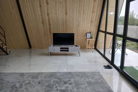 اجاره کلبه سوئیسی در اسالم - سیاه یبل - و ۲