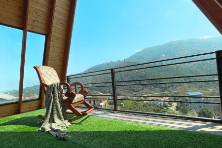 کلبه سوئیسی با جکوزی در رامسر - آزارچال