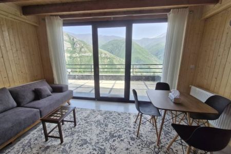 کلبه سوئیسی با وان جکوزی در طویر مرزن آباد