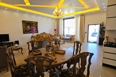 ویلا در چهارباغ - عرب آباد خسروی