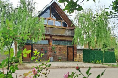 کلبه چوبی در کیاشهر - اشمان کماچال - ط ۲