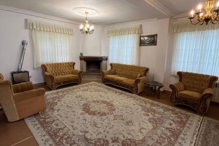 ویلا با چشم انداز کوه و جنگل در دو هزار تنکابن