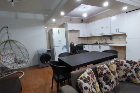 اجاره ویلا با استخر آبگرم در چهارباغ - لشگرآباد