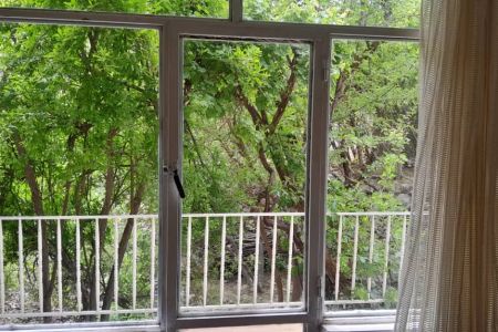 خانه بالکن دار نزدیک اورامان تخت - ژیوار - ط۲