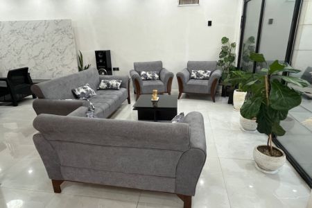 اجاره ویلا با استخر آبگرم چهارباغ - زکی آباد