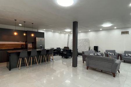 ویلا استخردار چهارباغ - زکی آباد