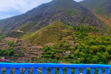 سوئیت در سنندج - گلین - ط ۳ - واحد ۱