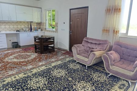 خانه حیاط دار در صومعه سرا - تنیان
